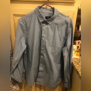 Men’s dress shirt-large 42-44, light blue, excellent condition